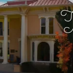 The-Luna-Mansion_Desktop_NM